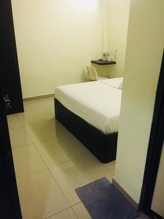 קפונג Desa House Hotel מראה חיצוני תמונה