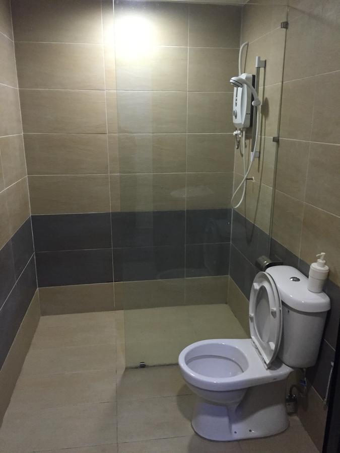 קפונג Desa House Hotel מראה חיצוני תמונה