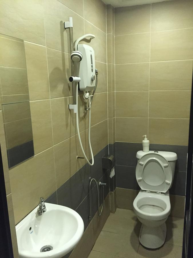 קפונג Desa House Hotel מראה חיצוני תמונה
