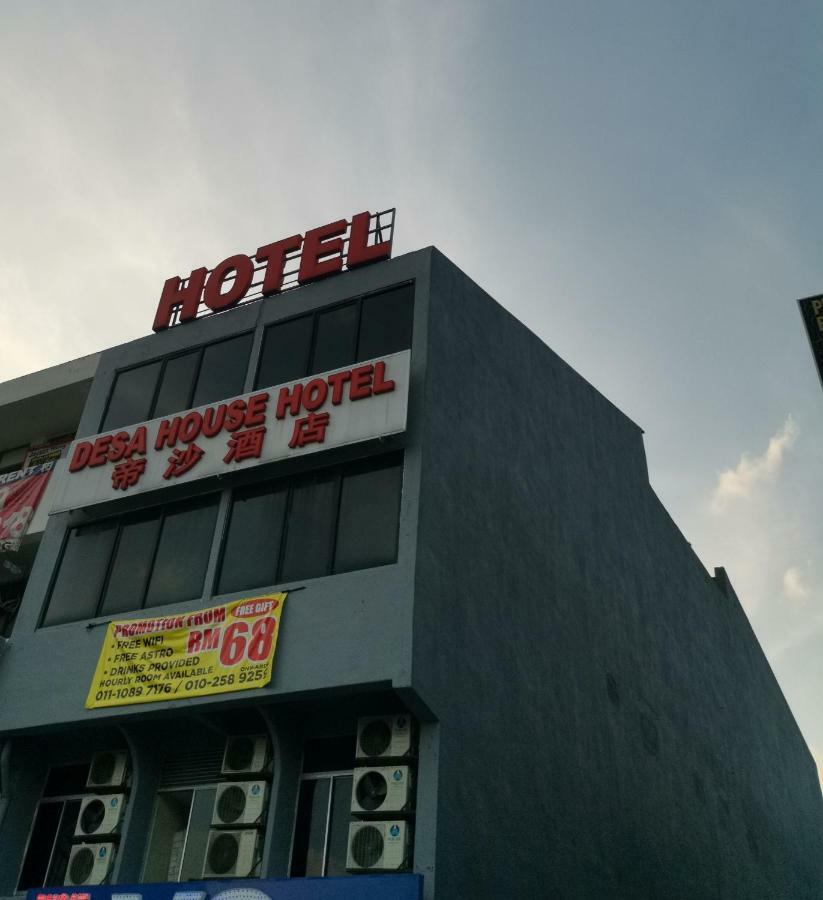 קפונג Desa House Hotel מראה חיצוני תמונה